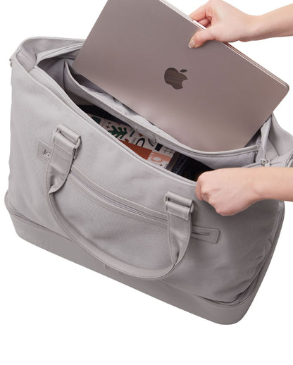 Long Weekender in Pebble