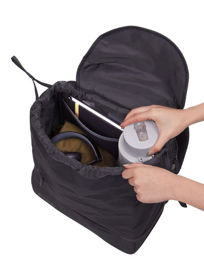 Internal Bottle Compartment 