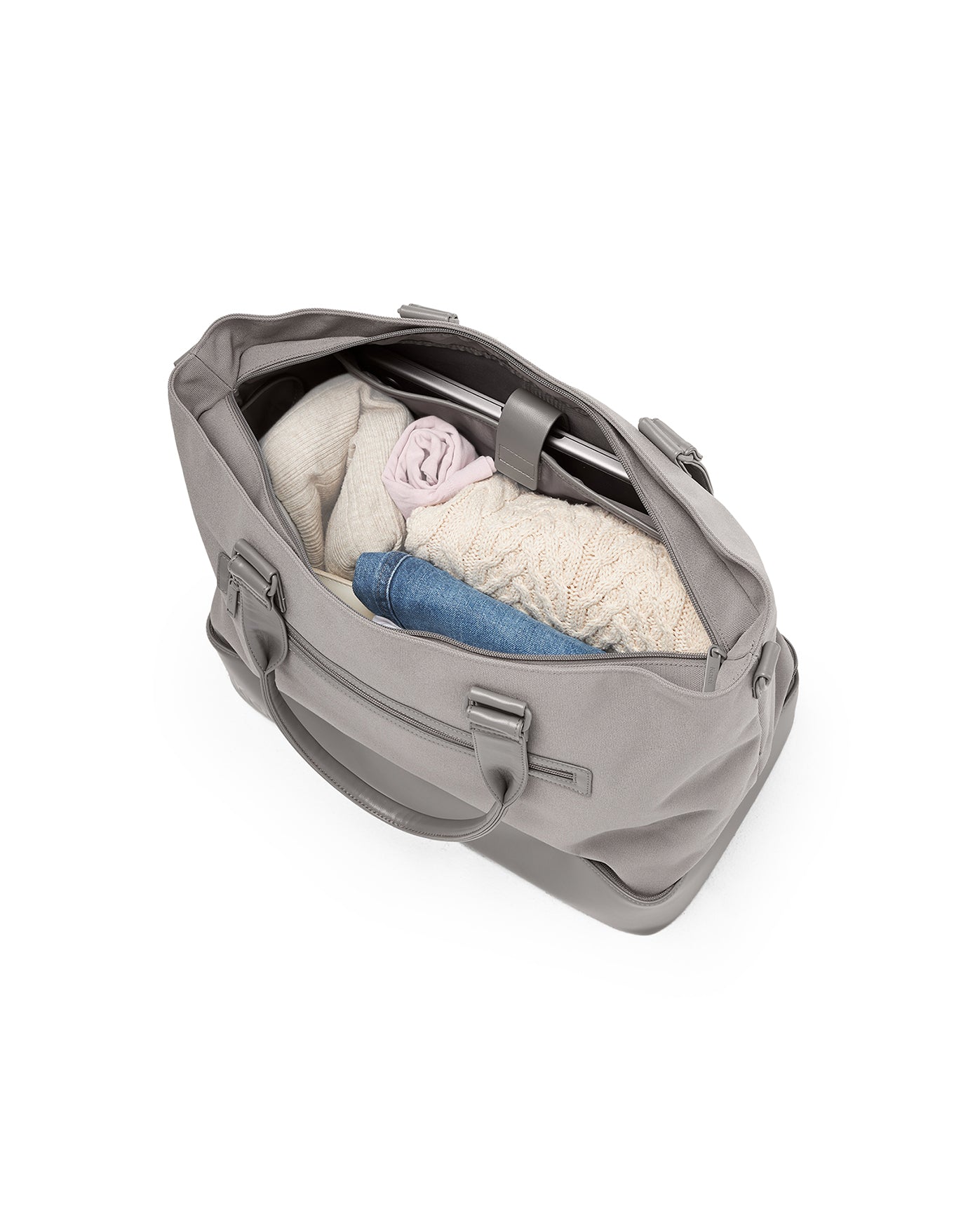 Long Weekender in Pebble