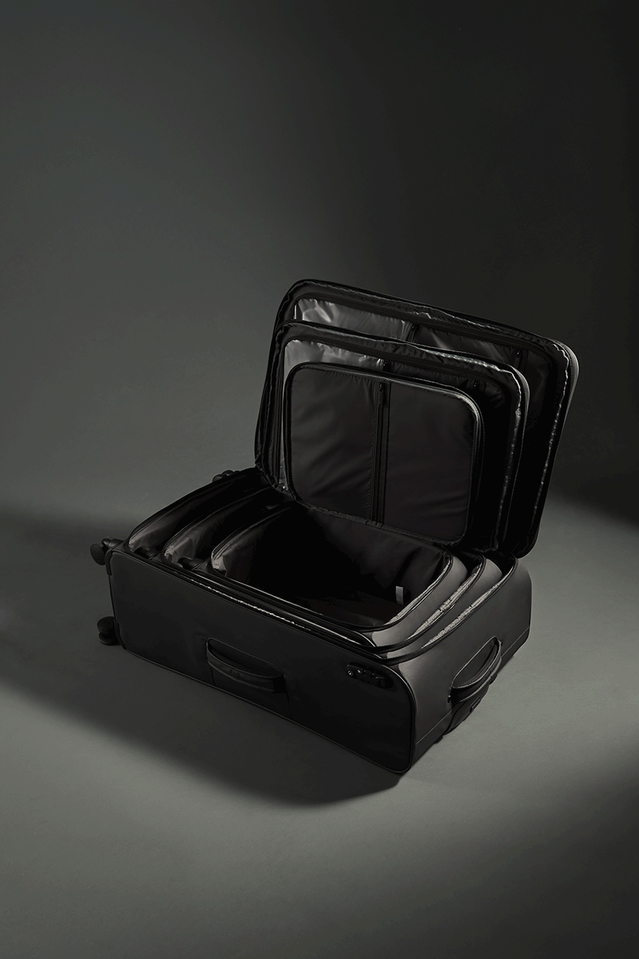 Cloud Check-In Medium in Charcoal