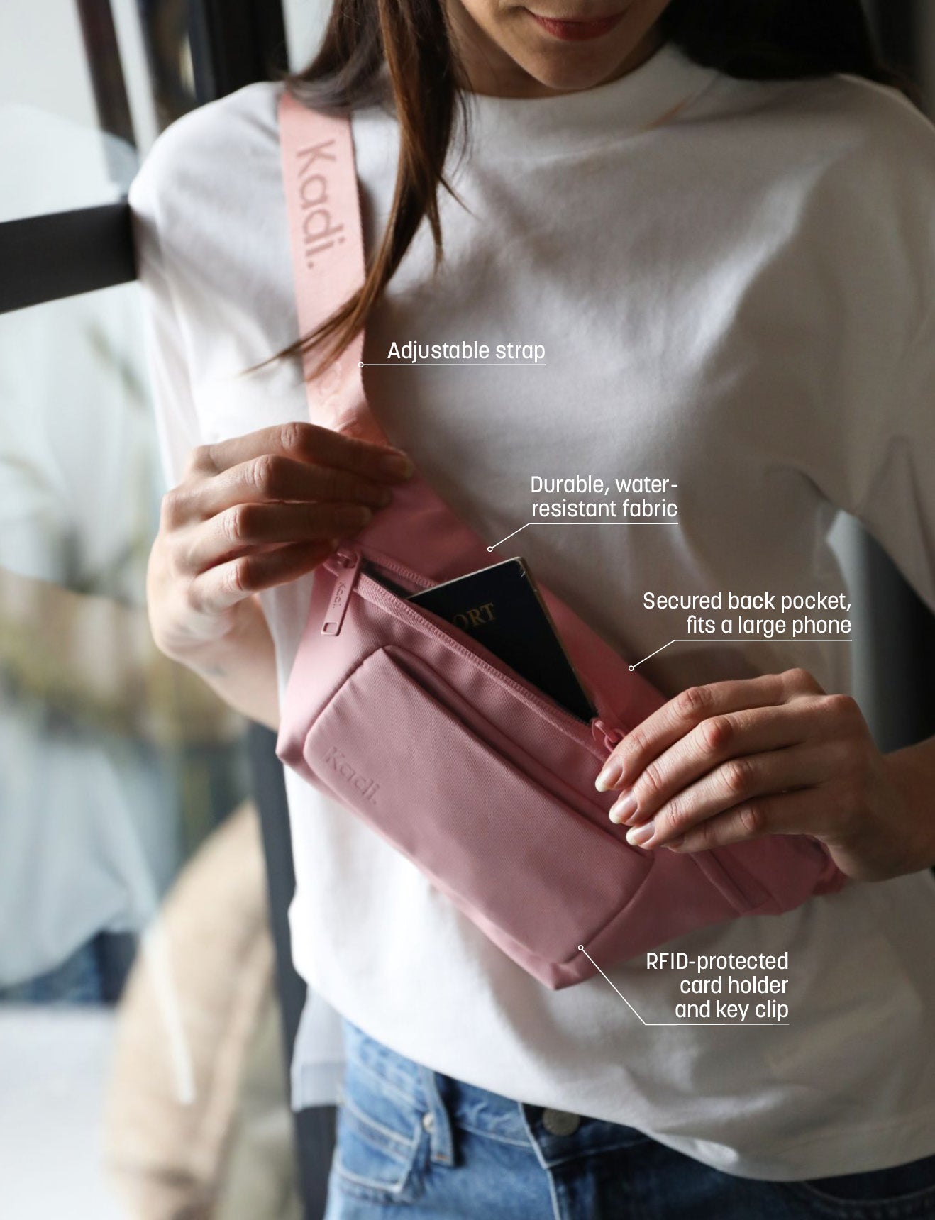 On-the-Go Belt Bag In Dusty Pink