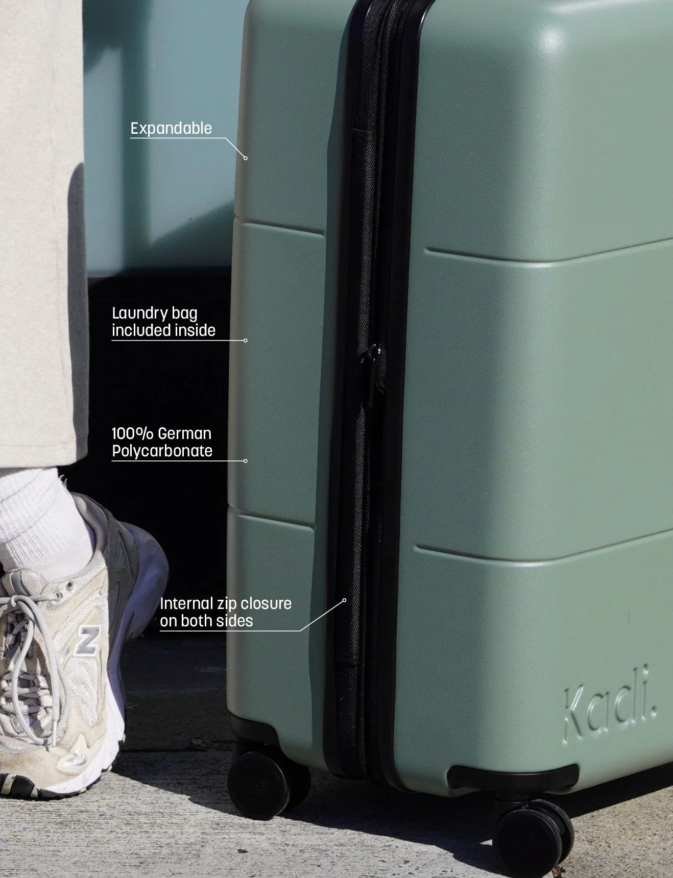 Check-In Large in Olive